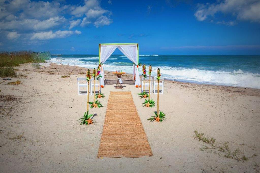 Love Is A Beach Wedding Com Beach Wedding Packages
